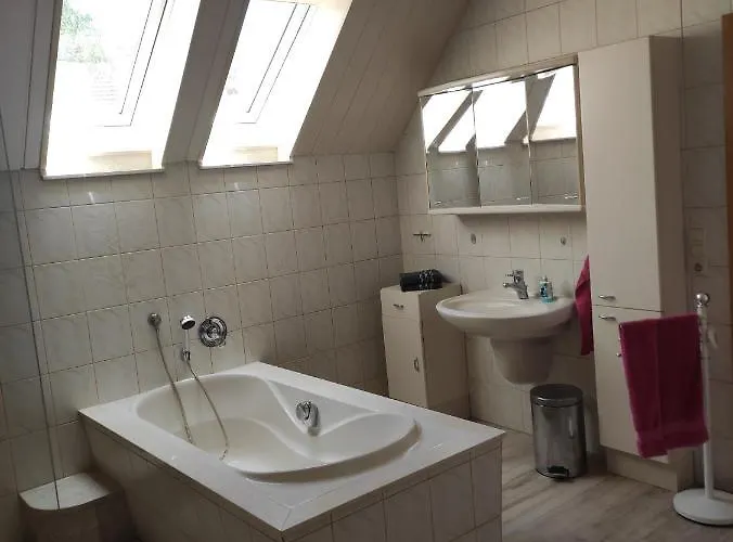 Im Werratal Daire Herrenbreitungen